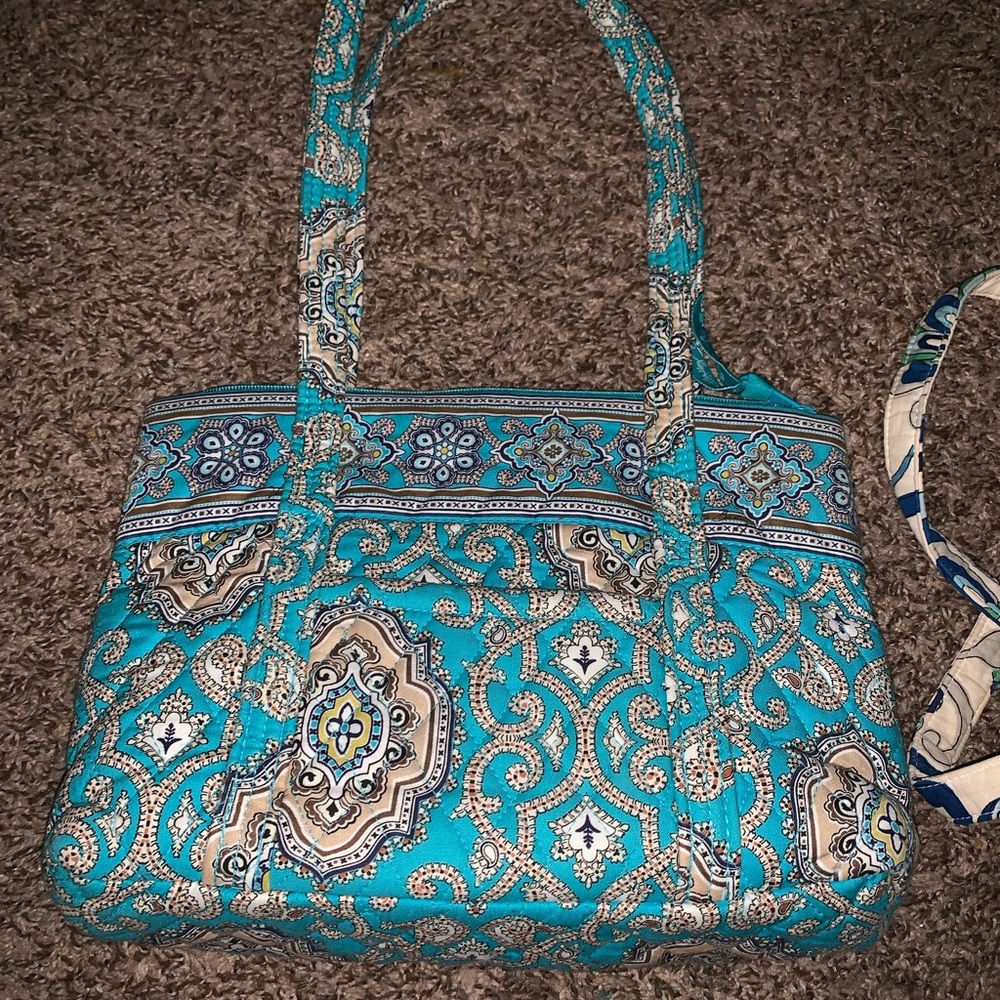 Vera purses